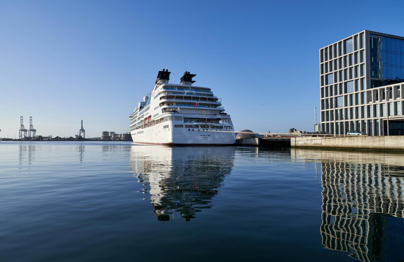 Krydstogtanløb i Aarhus Havn