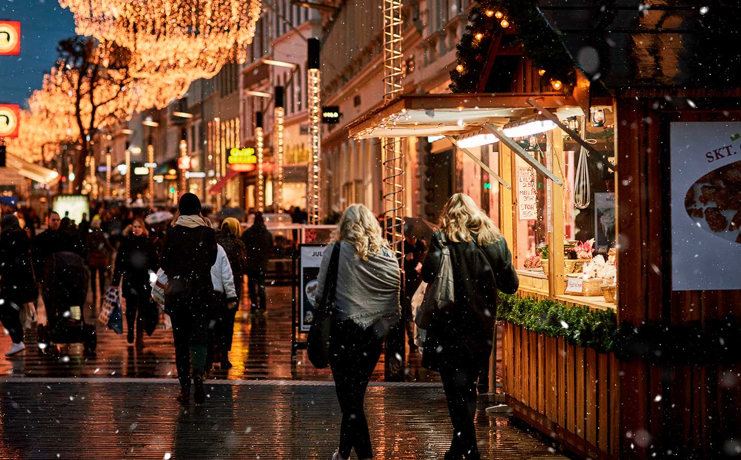 Snow on the High Street in Aarhus