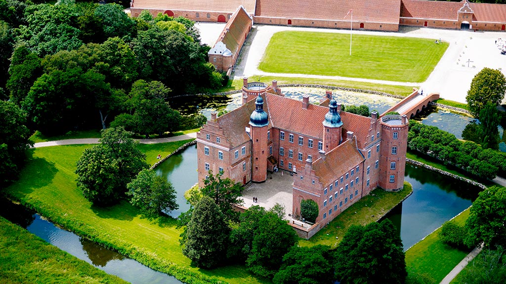 Gammel Estrup - Danmarks Herregårdsmuseum på Djursland
