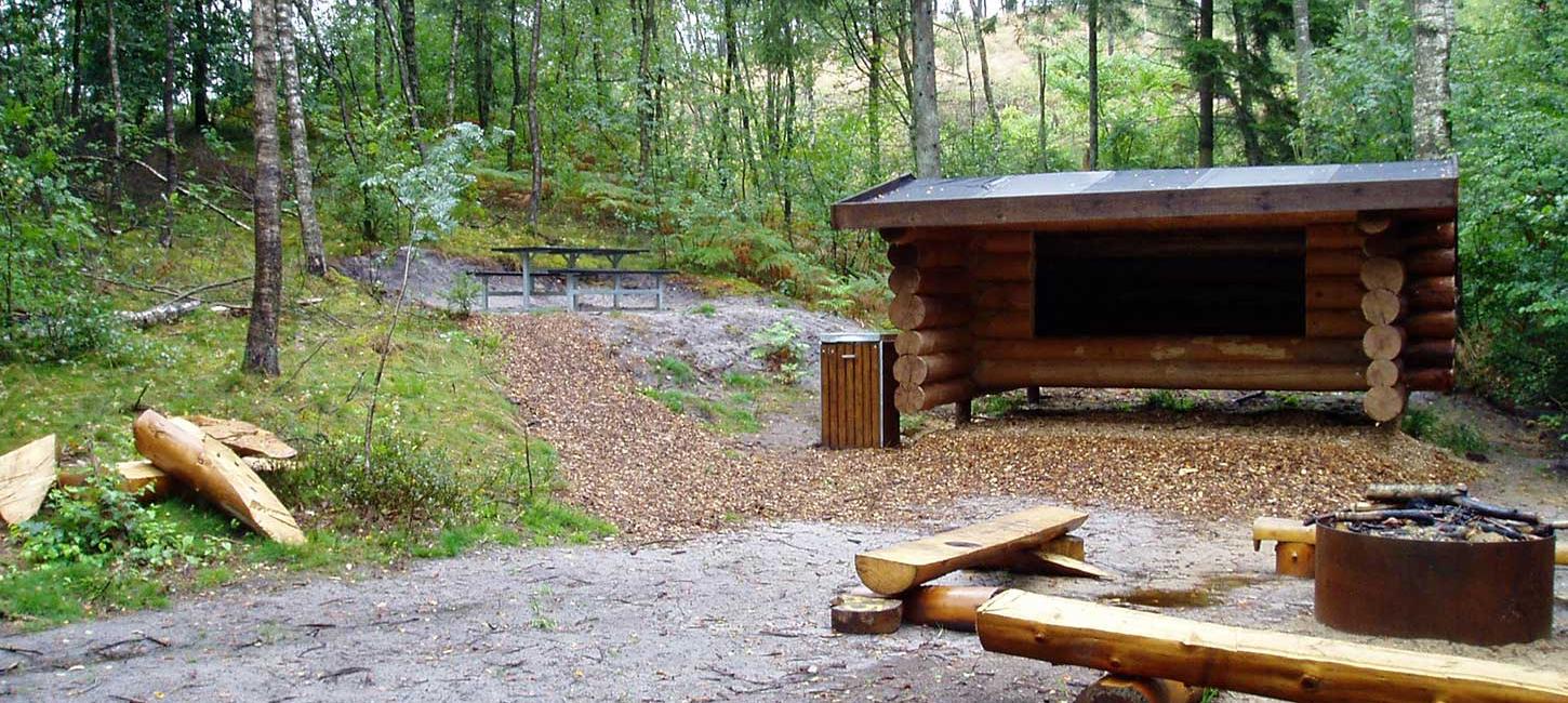 Shelter and outdoor camps in the Lake District