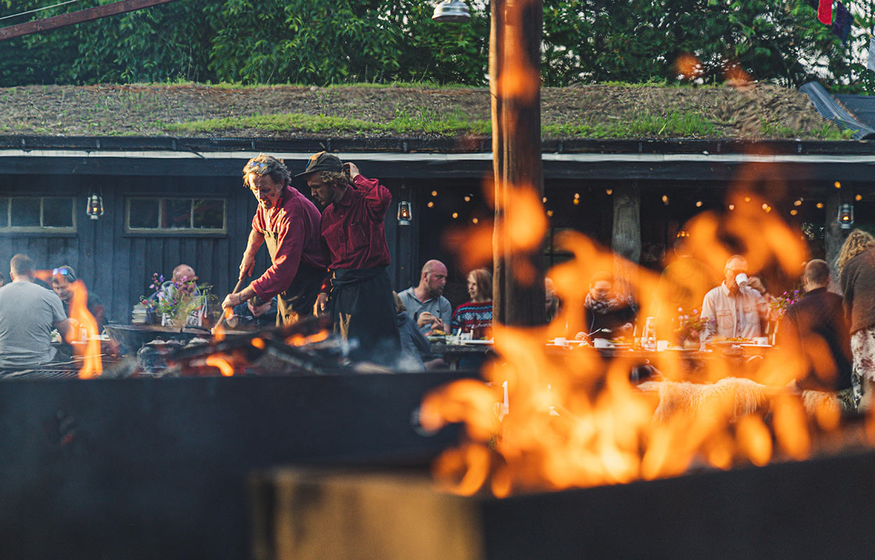 Møde med bål hos Karpenhøj Naturcenter på Djursland
