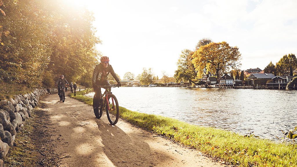 På mountainbike langs med Gudenåen i Silkeborg