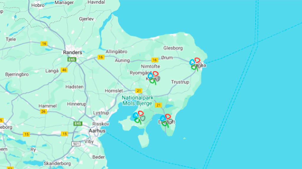 Vandreture på kort over Kløverstierne på Djursland