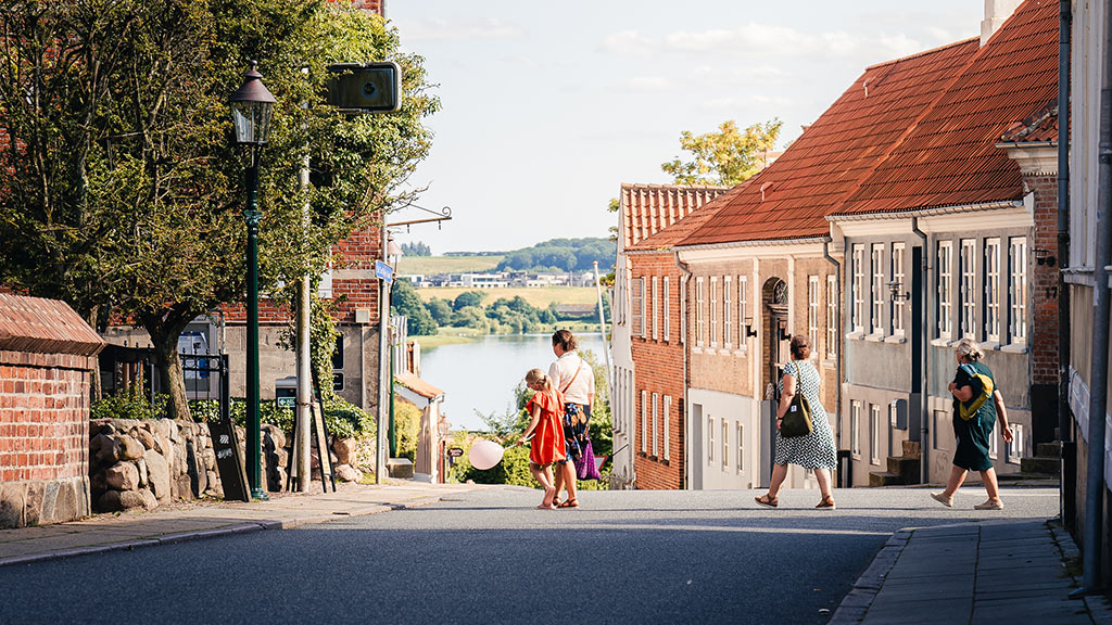 Familie på sommerferie i Viborg