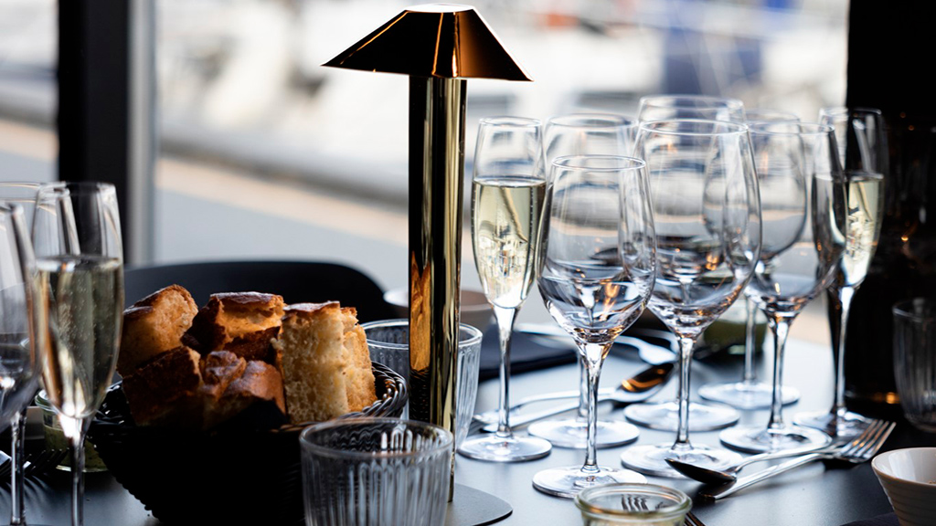 Restaurant Det Glade Vanvid i Aarhus