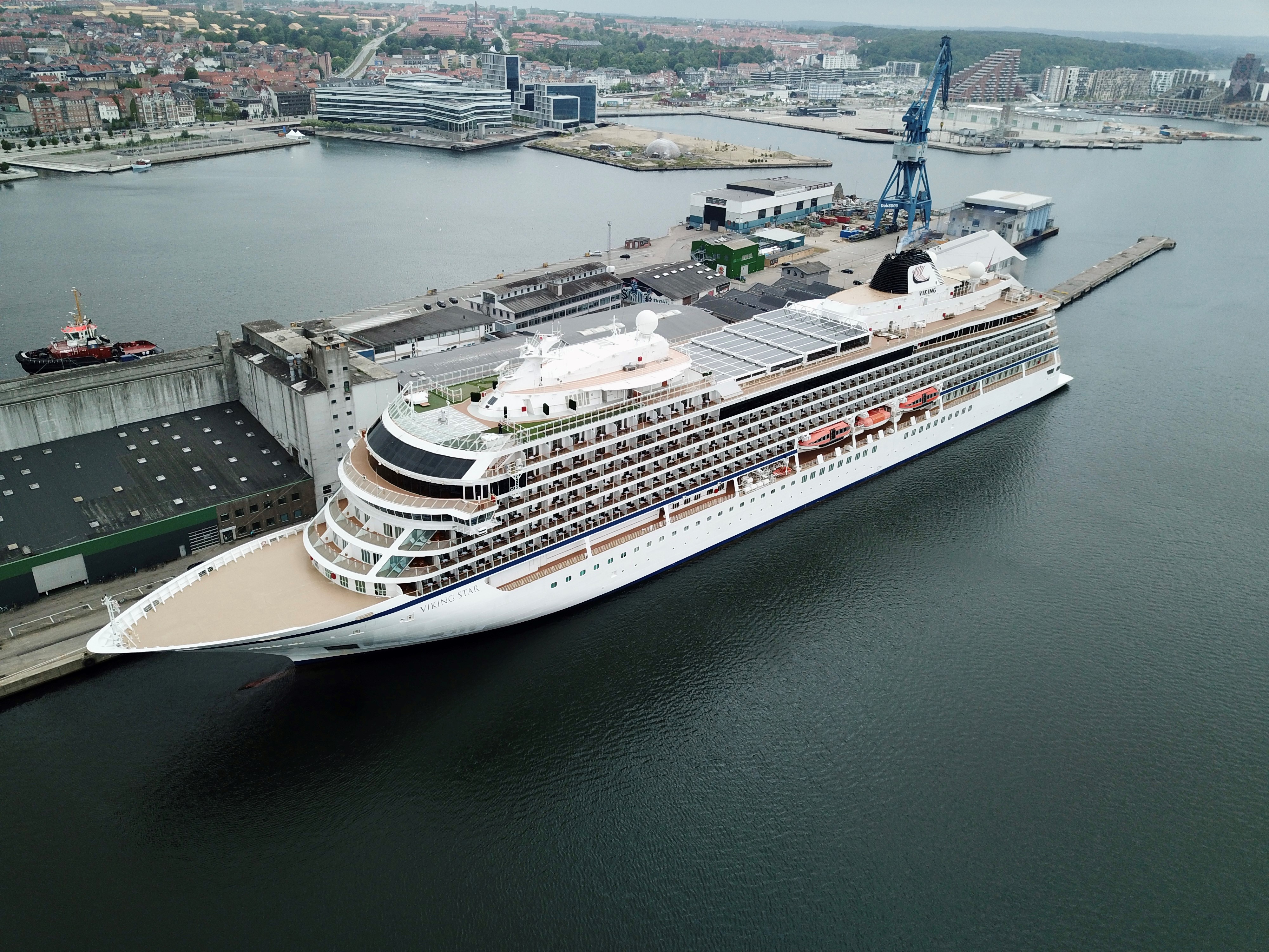Krydstogtskib i Aarhus Havn