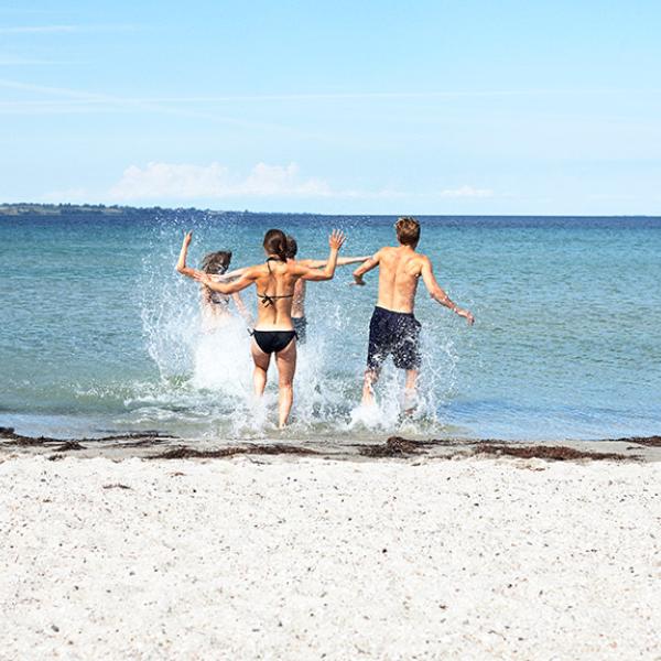 Friends on the beach in Aarhus