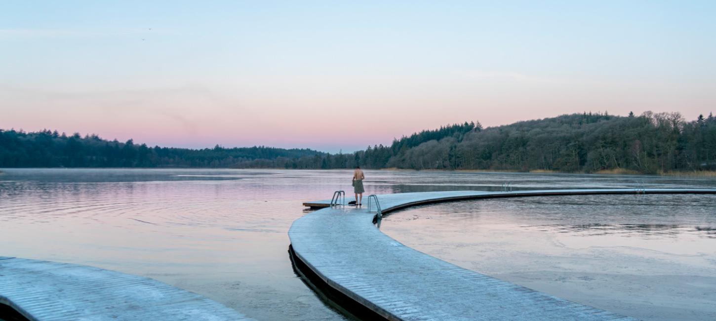 Vinterbadning i Almind Sø i Silkeborg