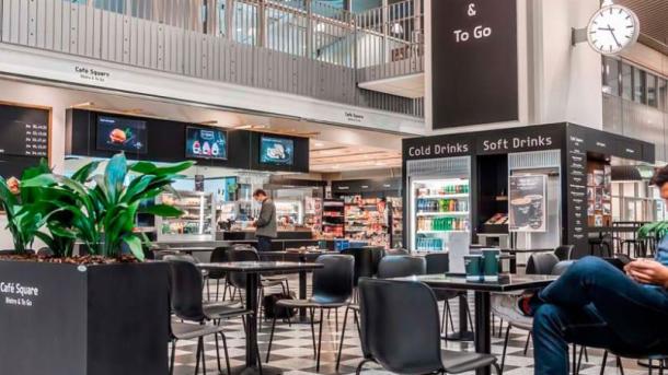 Cafe Square i Billund Airport