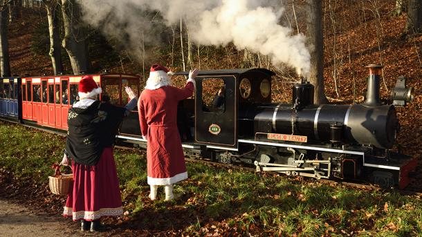 Julemanden ankommer til Ree Park Safari