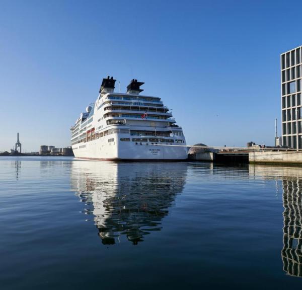 Krydstogtanløb i Aarhus Havn