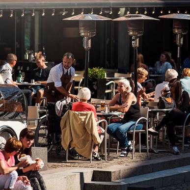 Cafeliv ved åen i Aarhus