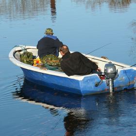 Fiskere på tur i Silkeborgsøerne