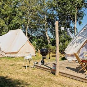 Glamping på Bamsebo Camping i Favrskov