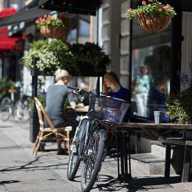 Cafe in Jægergårdsgade in The Frederiksbjerg Quarter